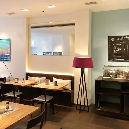 Szálloda Boutique Ni-mo Zürich